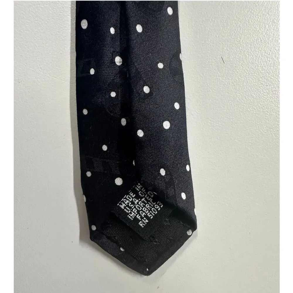 Hallmark Mens Neck Tie Holiday Christmas Black Dotted Santa Tree